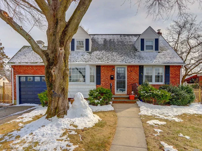 Beautiful well kept traditional cape in North Hicksville. 4 bedrooms, 2 full bathrooms, gas cooking, large room in basement. Quiet residential area, large lot, perfect for backyard entertaining. Move- in ready!!
