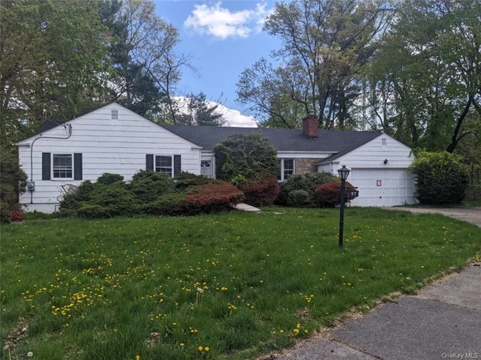 Perfect Renovation Project in the Heart of Wilmot Acres! 4 Bedroom, 2 bath Ranch Home on a quiet cul-de-sac street, level 1/2 acre lot, centrally located; walking distance to shops, schools and mass transportation. Close to Hutchinson Parkway and I-95